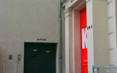 KunstWerke Aufgang 4 Hinterhof